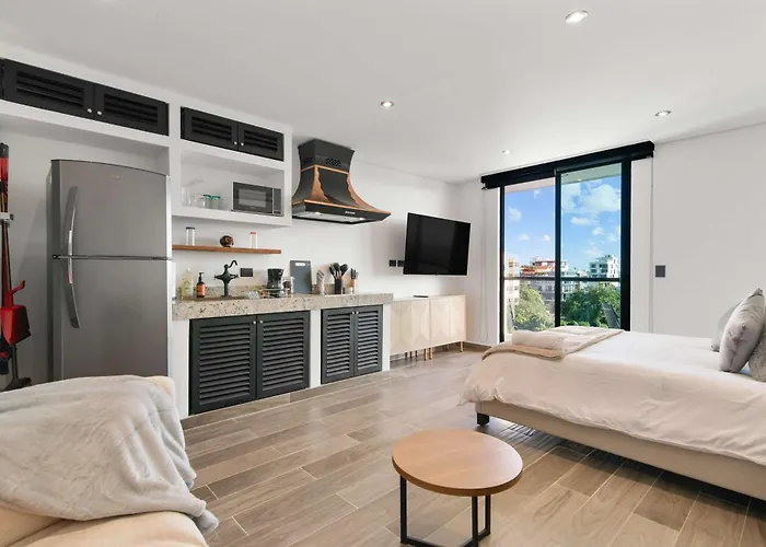 Apartment Jungle With Views Walk Everywhere